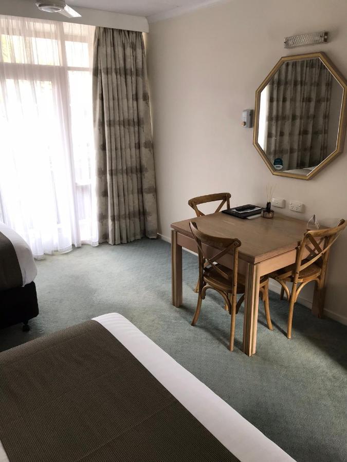 Moe Parklands Motel Экстерьер фото