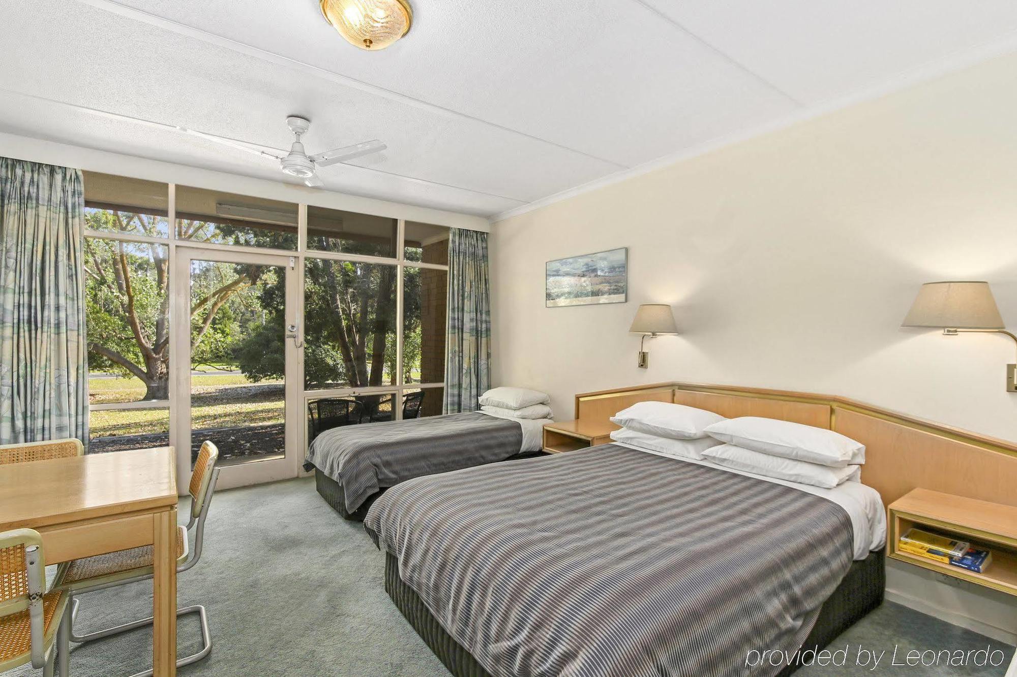 Moe Parklands Motel Экстерьер фото