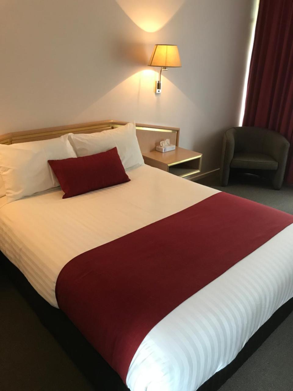 Moe Parklands Motel Экстерьер фото